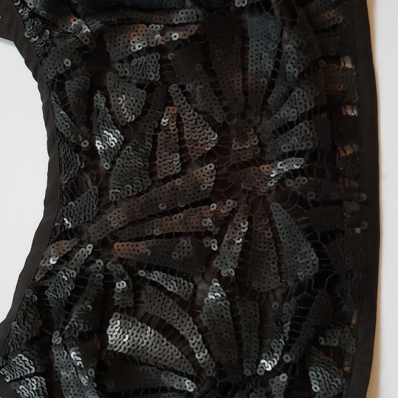 Forever 21 Matte Black Sequin Halter Crop Top Women's Small - Picture 4 of 8